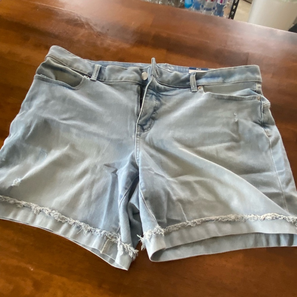 Women’s Jean Shorts
